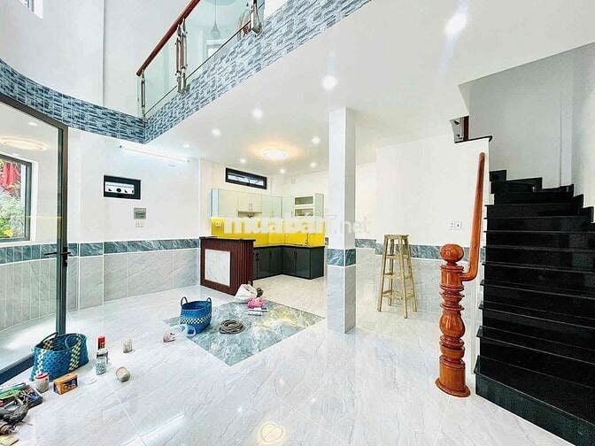 Giảm 300tr Bán Gấp 💥 Ngang 6,3m 💥Hẻm 386 Lê Văn Sỹ Q3 - 5 Tầng - 4 PN