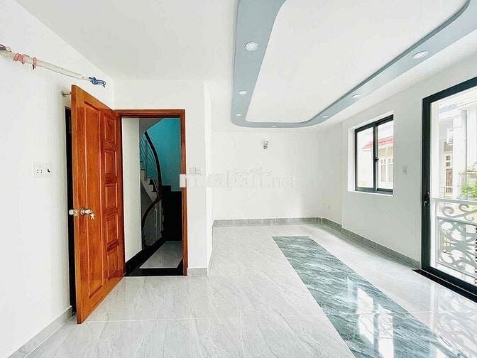 Giảm 300tr Bán Gấp 💥 Ngang 6,3m 💥Hẻm 386 Lê Văn Sỹ Q3 - 5 Tầng - 4 PN