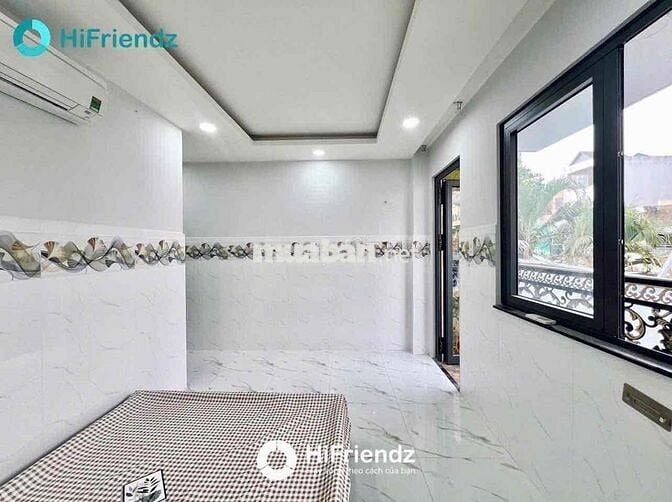 STUDIO BAN CÔNG CỰC THOÁNG NHÀ SIÊU SẠCH CÓ MÁY LẠNH GẦN NGÃ TƯ BỐN XÃ