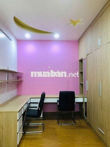 NHÀ TRỆT 2 LẦU KHU BÊN SÔNG GẦN GIGAMALL