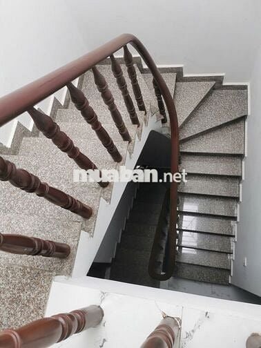 Nhà Nguyên Căn Đường Điện Biên Phủ - 5PN 4WC - 3.6x9m