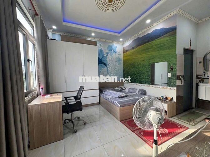 Cho thuê nhà căn góc gần ủy ban Phú Mỹ