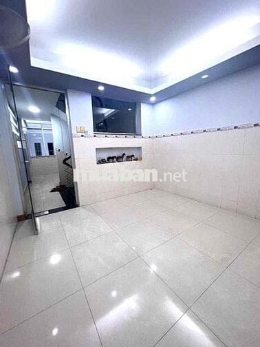 NHÀ 7 PHÒNG MẶT TIỀN KINH DOANH LẠC LONG QUÂN