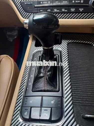 Kia Sedona 2017 - 100000 km