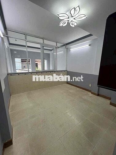 NHÀ 7 PHÒNG MẶT TIỀN KINH DOANH LẠC LONG QUÂN