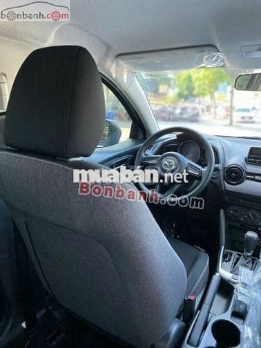 Mazda 2 1.5 AT 2025