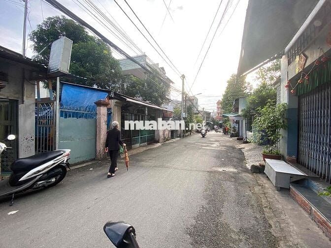 Bán lô góc 2Mt P. Tam Hoà! gần Gx Bùi Thái! giá chỉ 33tr/m2