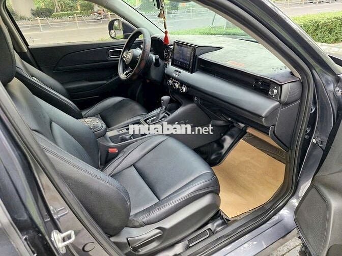 Honda HR-V 2023 G - 19999 km
