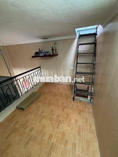 Cho thuê nhà Cấp 4 có gác xép, sân phơi, 20m2 ở Tây Mỗ