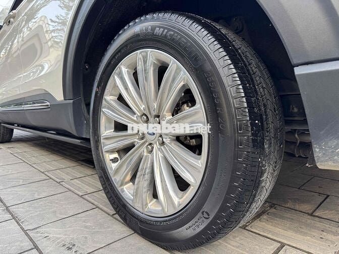 CẦN BÁN FORD EXPLODER 2.3 LIMITED LĂN BÁNH 2024
