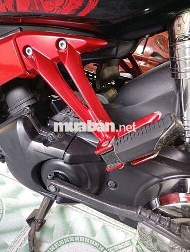 Xe it đi nay cần bán chay dc 12ngan vo con theo xe