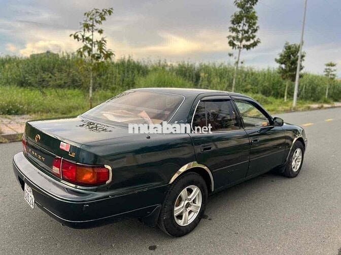 Toyota Camry 1997 LE 2.2 AT - 165000 km