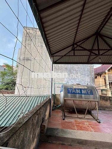 Cho thuê nhà Cấp 4 có gác xép, sân phơi, 20m2 ở Tây Mỗ