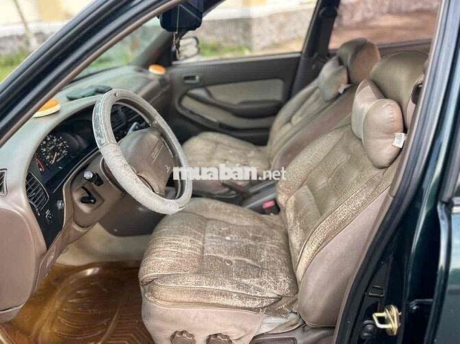 Toyota Camry 1997 LE 2.2 AT - 165000 km