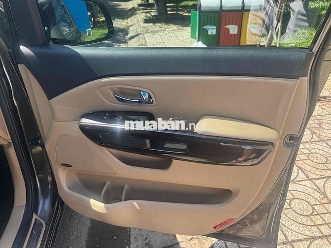 Kia Sedona 2016 - 120000 km xe gia đinh
