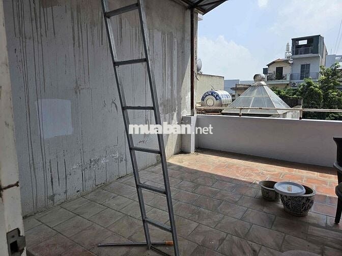 Cho thuê nhà 4  tầng diện tích 60 m gồm 4  phòng ngủ tại 374 âu cơ