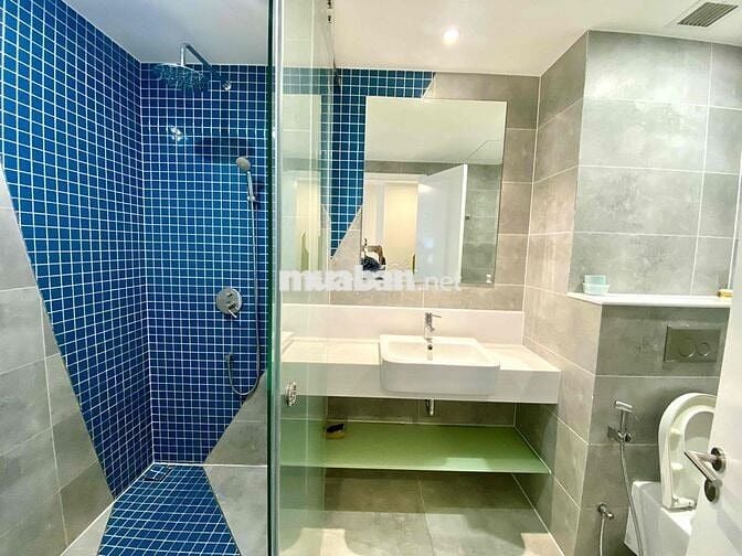 Căn hộ studio view phố Toà nhà Tui Blue Nha Trang