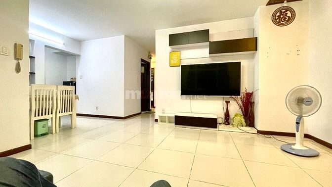 Cho thuê căn hộ Hoàng Tháp, đường 9A KDC Trung Sơn 3PN, giá 12tr