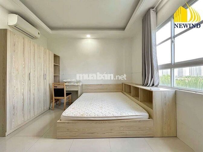 STUDIO BAN CÔNG/ CỬA SỔ GẦN CRESENT MALL, PHÚ MỸ HƯNG HUỲNH TẤN PHÁT