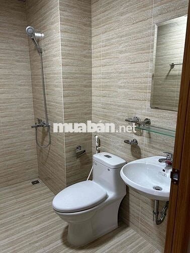 🇻🇳cho thuê căn hộ mới,nội thất mới,tầng 7,có hồ bơi