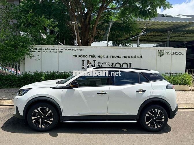 Peugeot 2008 2021 GT Line 1.2 AT - 51000 km