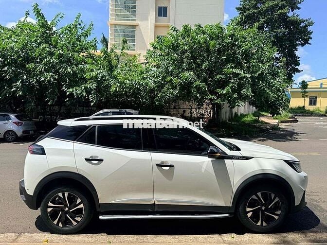 Peugeot 2008 2021 GT Line 1.2 AT - 51000 km