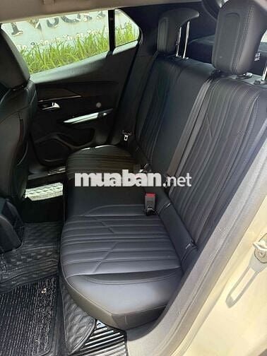 Peugeot 2008 2021 GT Line 1.2 AT - 51000 km