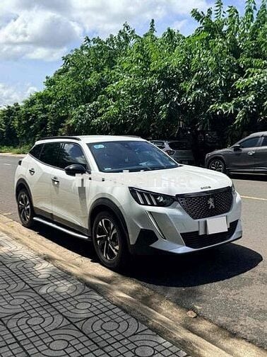 Peugeot 2008 2021 GT Line 1.2 AT - 51000 km