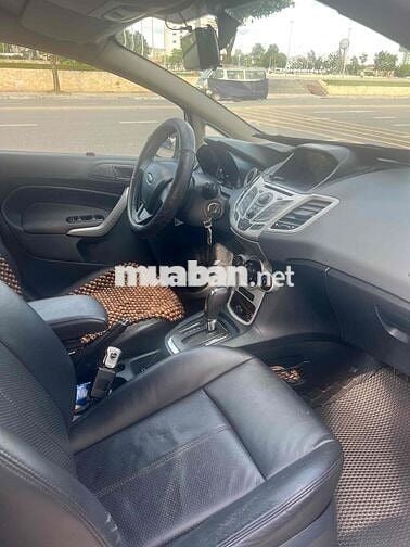 Ford Fiesta 2012 1.6 AT Sedan - 156700 km
