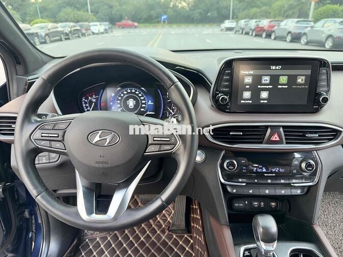 Hyundai SantaFe  2.2L Dầu Premium 2020