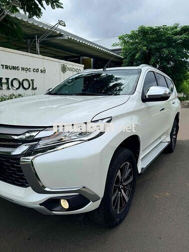Mitsubishi Pajero Sport 2019 số sàn máy dầu 1 chủ