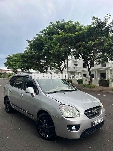 Kia Carens 2010 LX 1.6 MT - 156456 km