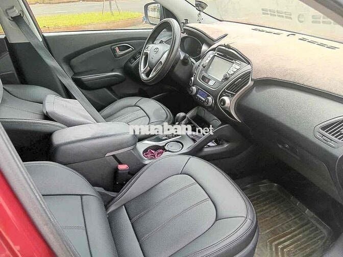 Hyundai Tucson 2010 -AT   2.0 ,2 cầu 122000 km