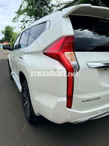 Mitsubishi Pajero Sport 2019 số sàn máy dầu 1 chủ