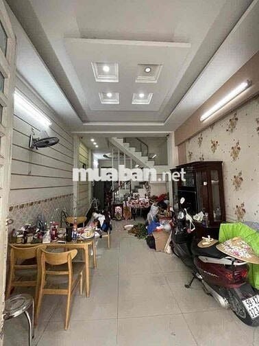 Nhà Tỉnh Lộ 10, 57m2, 4x14m, 3 tầng, 4 PN, BTCT, HXH, giá nhỉnh 6 tỷ