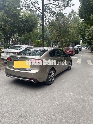 Kia Cerato 2018 1.6 AT - 68000 km