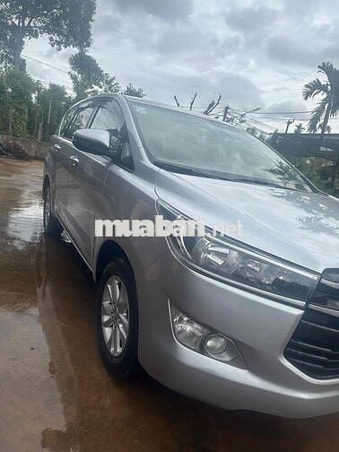 Toyota Innova 2019 2.0E