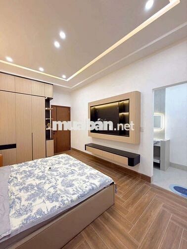 NHÀ 2 LẦU CAO CẤP - KDC HỒNG LOAN