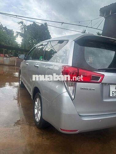 Toyota Innova 2019 2.0E