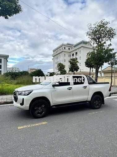 Toyota Hilux 2021 2.4E 4x2 AT xe đẹp nhất Thủ ĐôHn