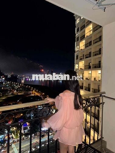 Bán căn studio tại khách sạn 5* dát vàng . viu triệu đô