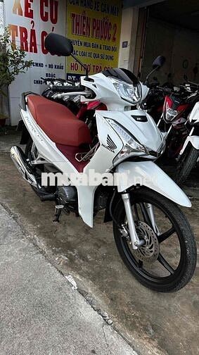 Future fi 2022 trắng đỏ ( hỗ trợ góp )