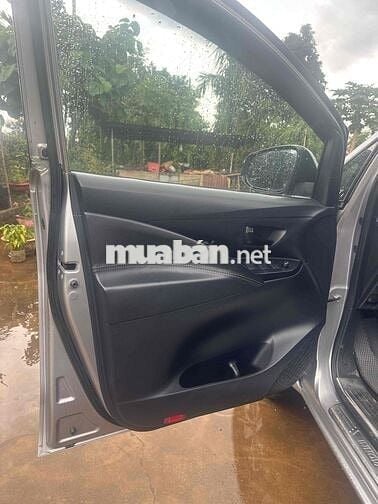 Toyota Innova 2019 2.0E