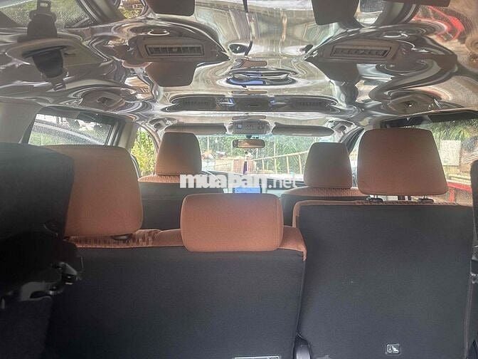 Toyota Innova 2019 2.0E