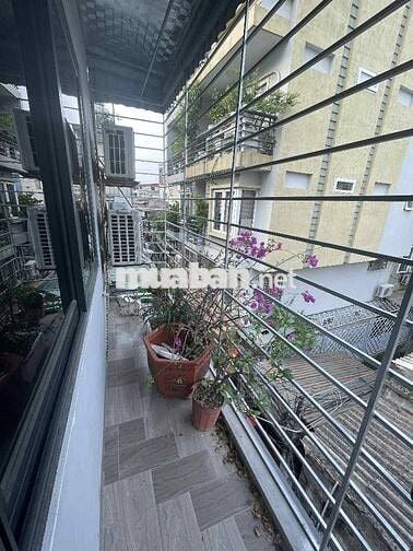 BÁN NHÀ TRƯƠNG ĐỊNH DÂN XÂY LÔ GÓC - Ô TÔ TẢI TRÁNH KINH DOANH SẦM UẤT