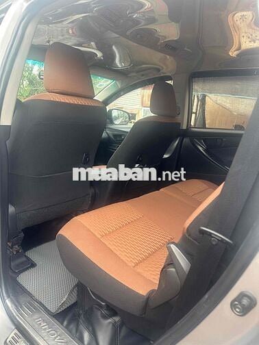 Toyota Innova 2019 2.0E