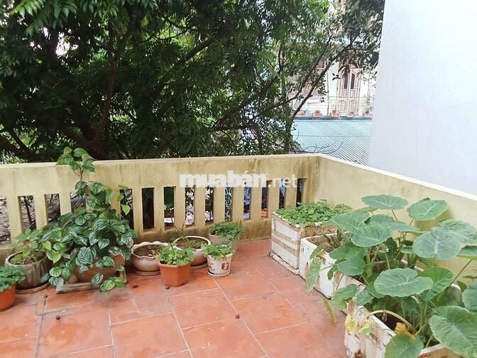 Cự Khối- Nguyên Căn 60m2 - 3 Tầng - Full Đồ - 7Tr