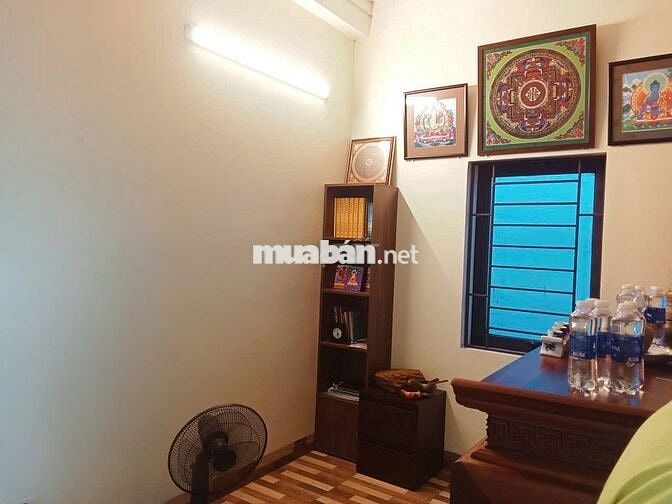 Cự Khối- Nguyên Căn 60m2 - 3 Tầng - Full Đồ - 7Tr