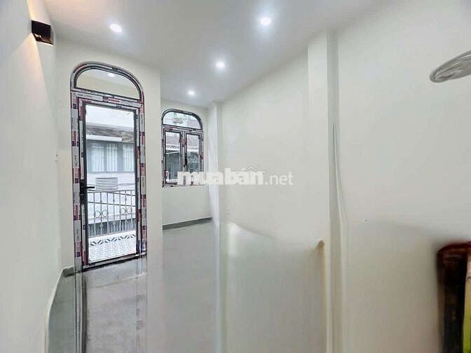 Q4, KHÁNH HỘI, Ô TÔ ĐỖ CỬA, 3 TẦNG, 34.2M², KHÔNG QUY HOẠCH, 8 TỶ 500