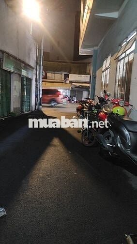 BÁN NHÀ MẶT TIỀN ĐƯỜNG LÔ GÓC PHƯỜNG 9 NGUYỄN KIỆM PHÚ NHUẬN